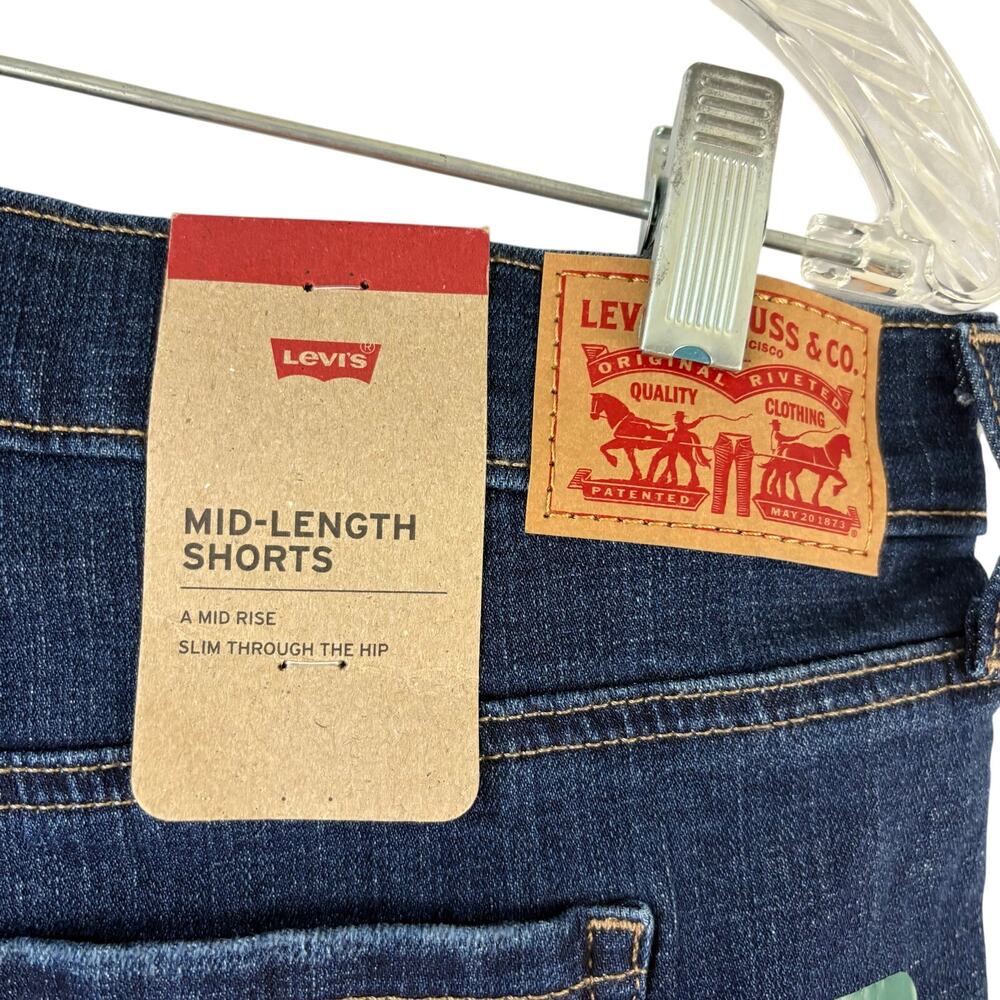 Levi's Shorts Women’s 34 Blue Mid Length Levis Denim Jeans Cotton 39” Waist - Picture 3 of 6